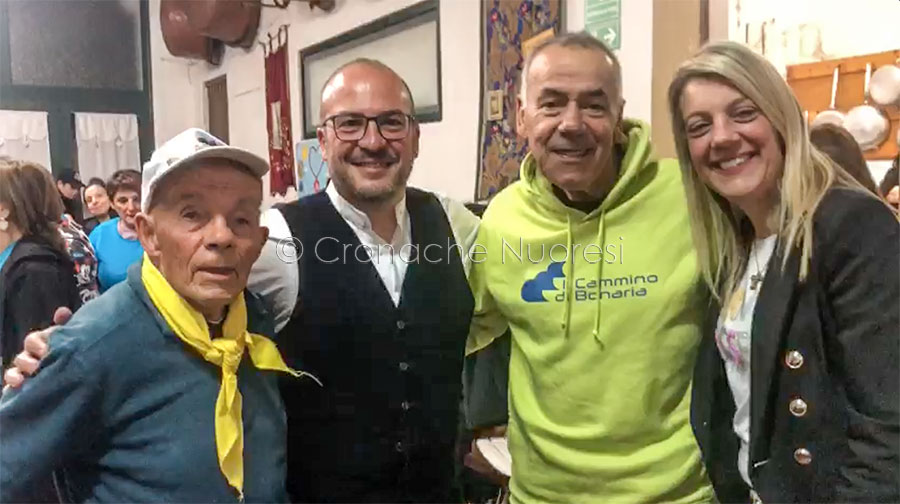 A 87 anni a piedi da Cagliari a San Francesco di Lula: la storia di Francesco Calledda (Zigheddu)