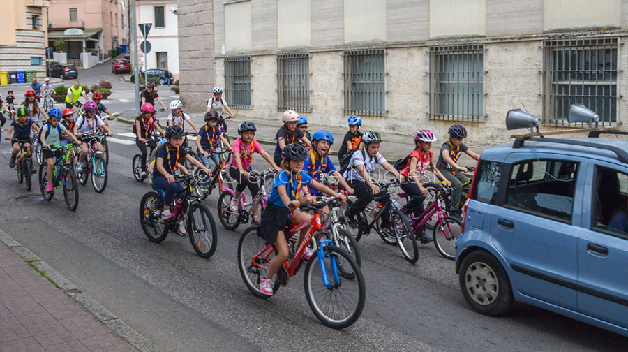 Pedalata di primavera: a Nuoro una festa della socialità