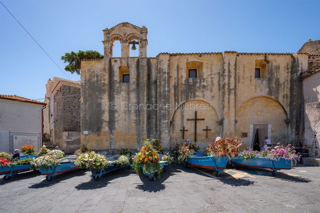 Orosei, le barche addobbate a festa (foto S.Novellu)
