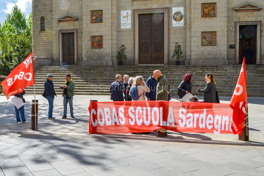 Scuola. La Voce dei Cobas si alza da Nuoro: protesta contro il Governo e per la stabilizzazione dei precari