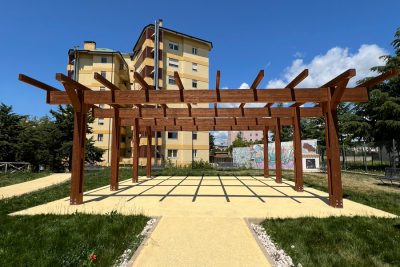 Uno scorcio del parco di via Olbia