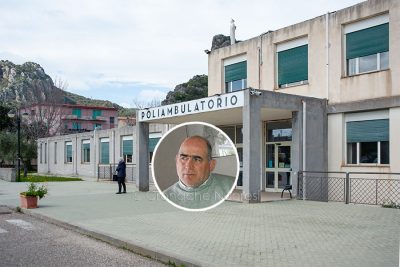 Il Poliambulatorio di Siniscola e il sindaco Farris