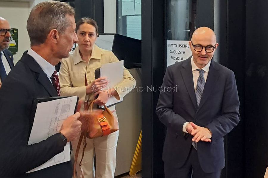 Il vice-presidente del CSM Pinelli in visita a Nuoro: “In arrivo quattro nuovi giudici”