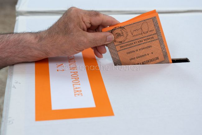 Nuoro, Referendum (foto S.Novellu)