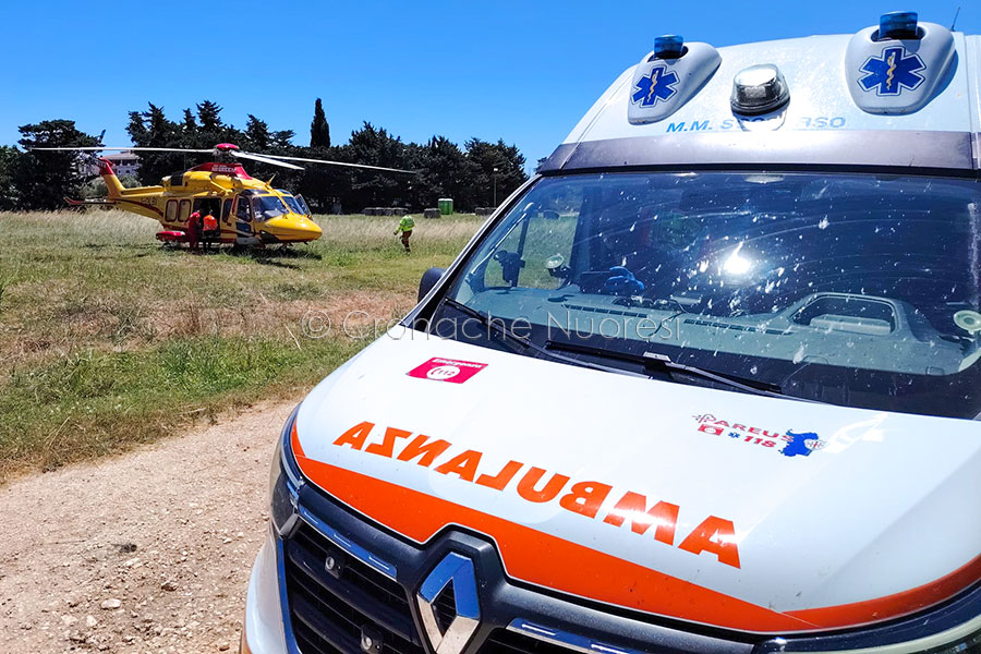 Incidente sul lavoro a Orosei. Colpita da una brocca alla testa perde conoscenza