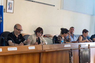 Orosei, un momento del Consiglio Comunale (foto Meloni)
