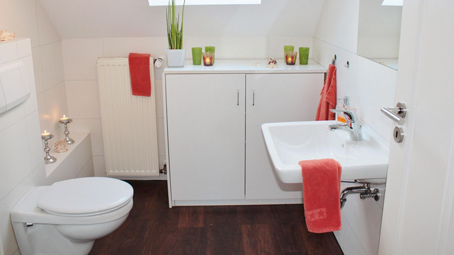 Ricavare un secondo bagno? I consigli di cui non puoi fare a meno