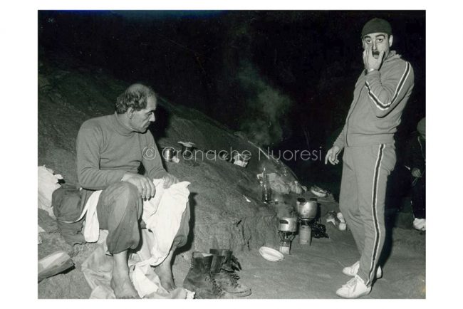 Gianni Maccioni e Jacheddu Murgia alla grotta Su Bentu