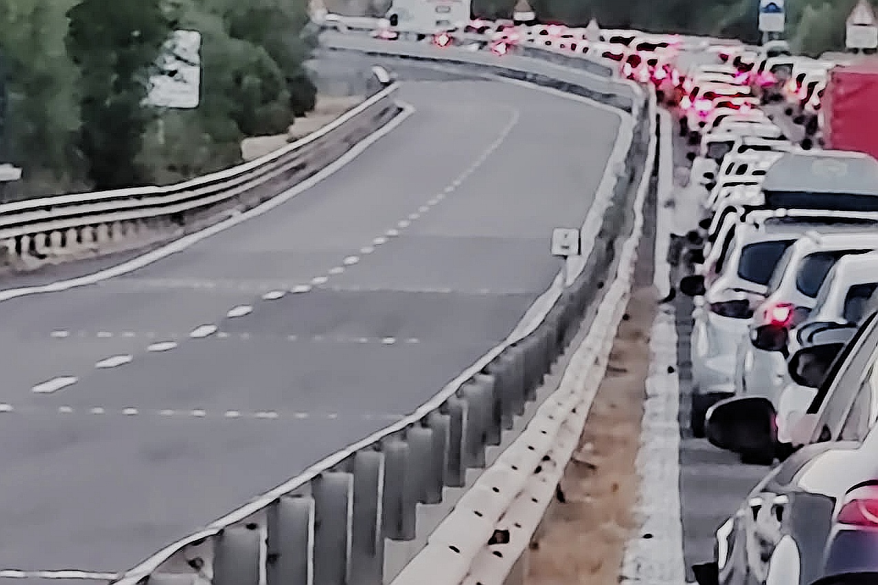 Nuoro. Ennesimo incidente nella strada dei cantieri infiniti