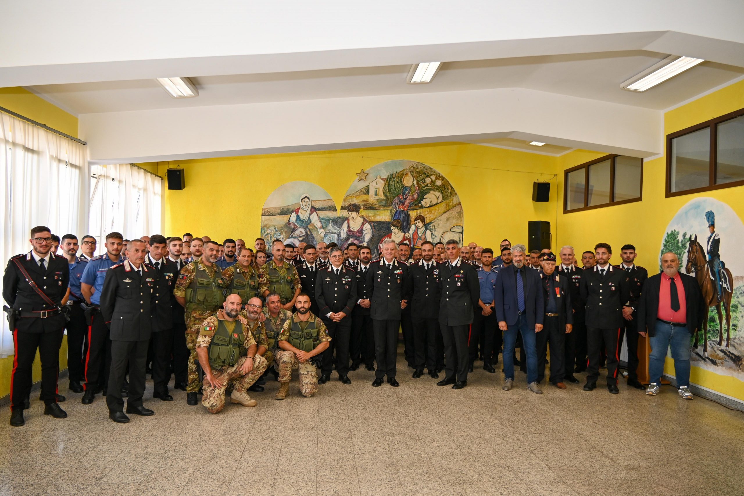 Nuoro. Visita del generale Iacobelli al comando provinciale Carabinieri. Poi a Oliena, Orgosolo e Desulo