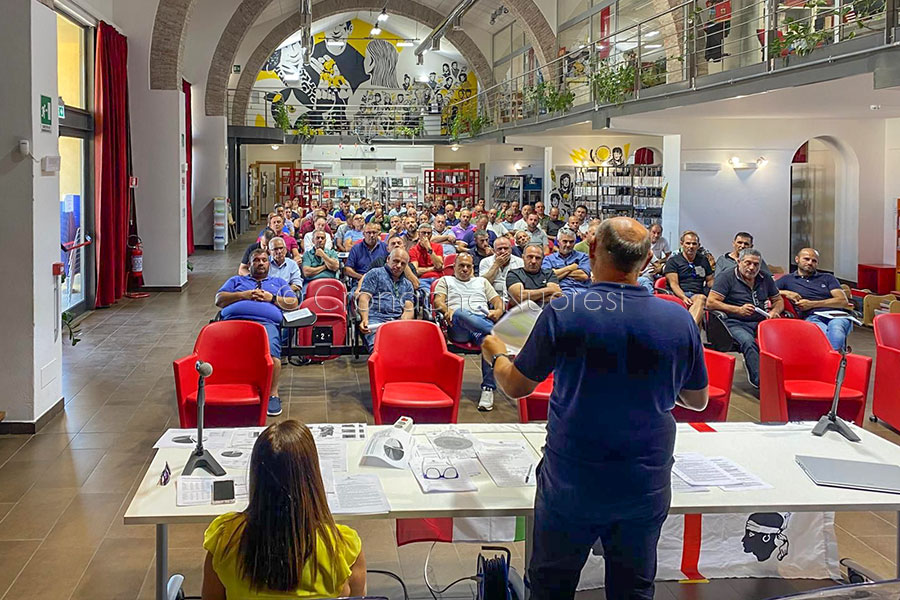 Dermatite Nodulare Bovina: allevatori sardi sul piede di guerra a Macomer