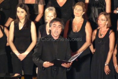 Il tenore Belloi in concerto col coro del Teatro Ventidio