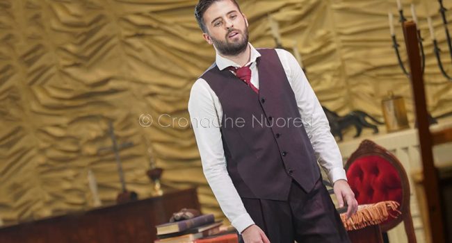 Il tenore Marco Puggioni in scena