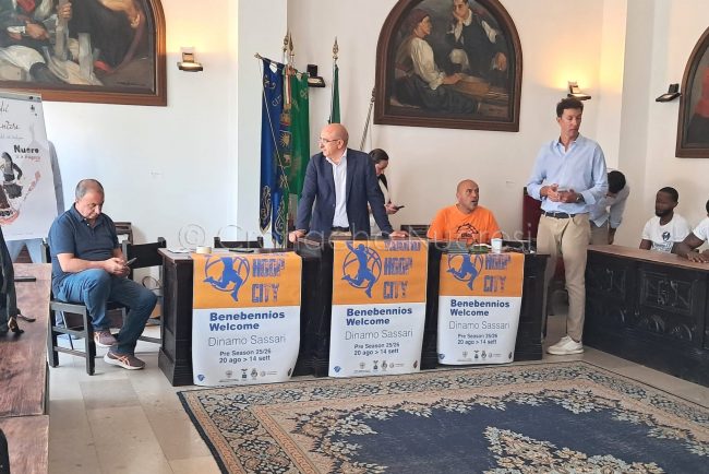 La Dinamo a Nuoro (foto Pirisi)