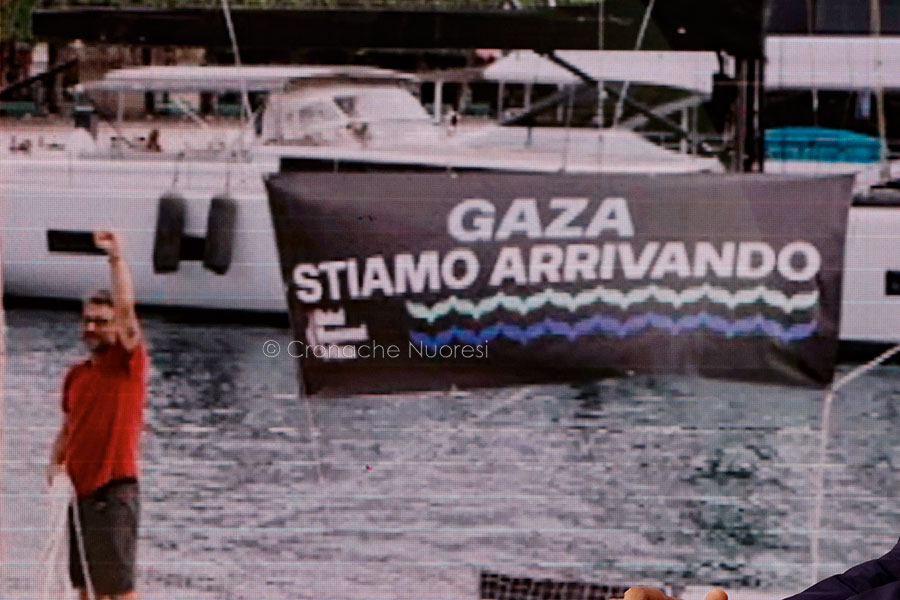 La Flotilla ignora l’allerta e prosegue la rotta verso Gaza: a breve entreranno nella zona ad alto rischio
