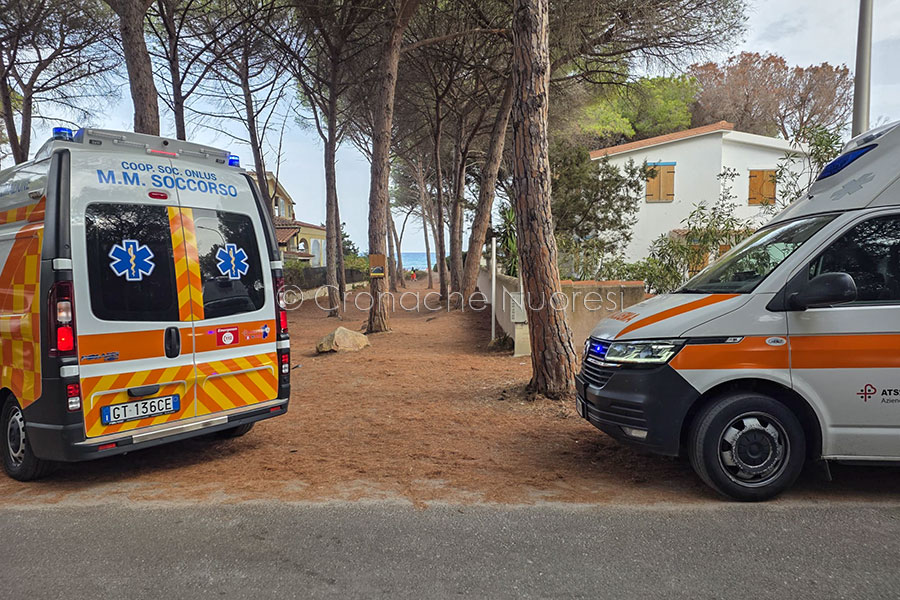 Orosei. Rischia di annegare nel mare agitato: 76enne salvato in extremis