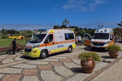 I soccorsi nella struttura ricettiva di Orosei