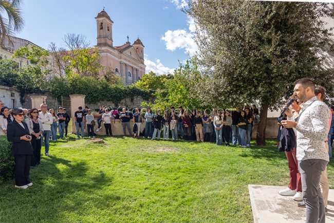 Mostra "Da ovest a est da est a ovest" (foto S.Novellu)