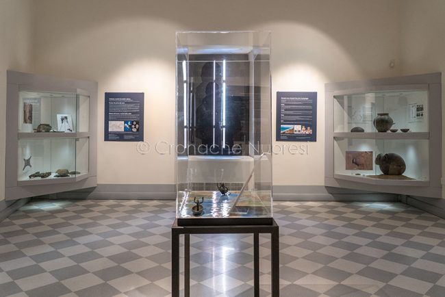 Mostra "Da ovest a est da est a ovest" (foto S.Novellu)