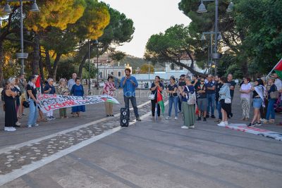 Nuoro, sit-in per Gaza (foto Nieddu)