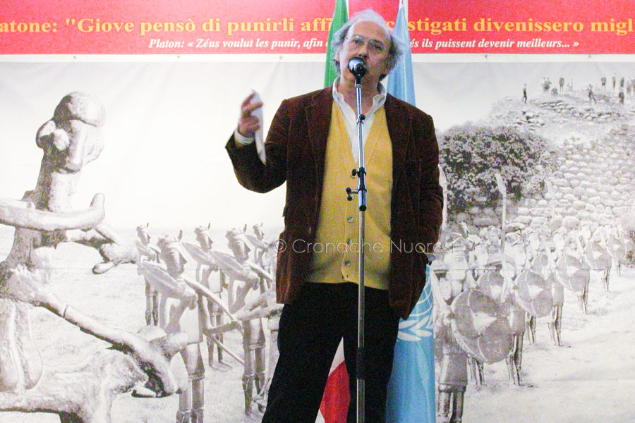 Addio a Sergio Frau, il giornalista che portò il mito di Atlantide in Sardegna  