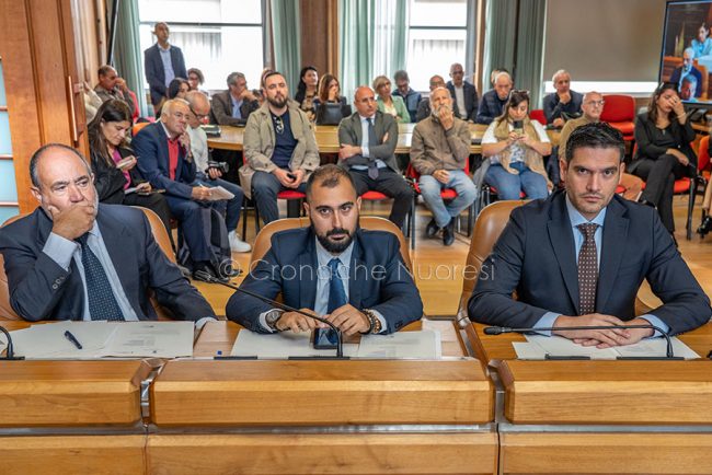 Consiglieri di Minoranza in Provincia (foto S.Novellu)