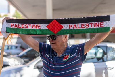 Nuoro, manifestazione per la Palestina (foto S.Novellu)