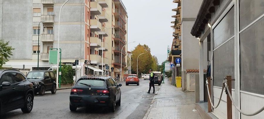 Nuoro. Quattro pedoni investiti in poche ore: il dibattito infiamma i social, chi deve stare più attento?