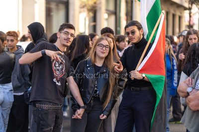 Un momento del sit-in Pro Palestina (foto S.Novellu)