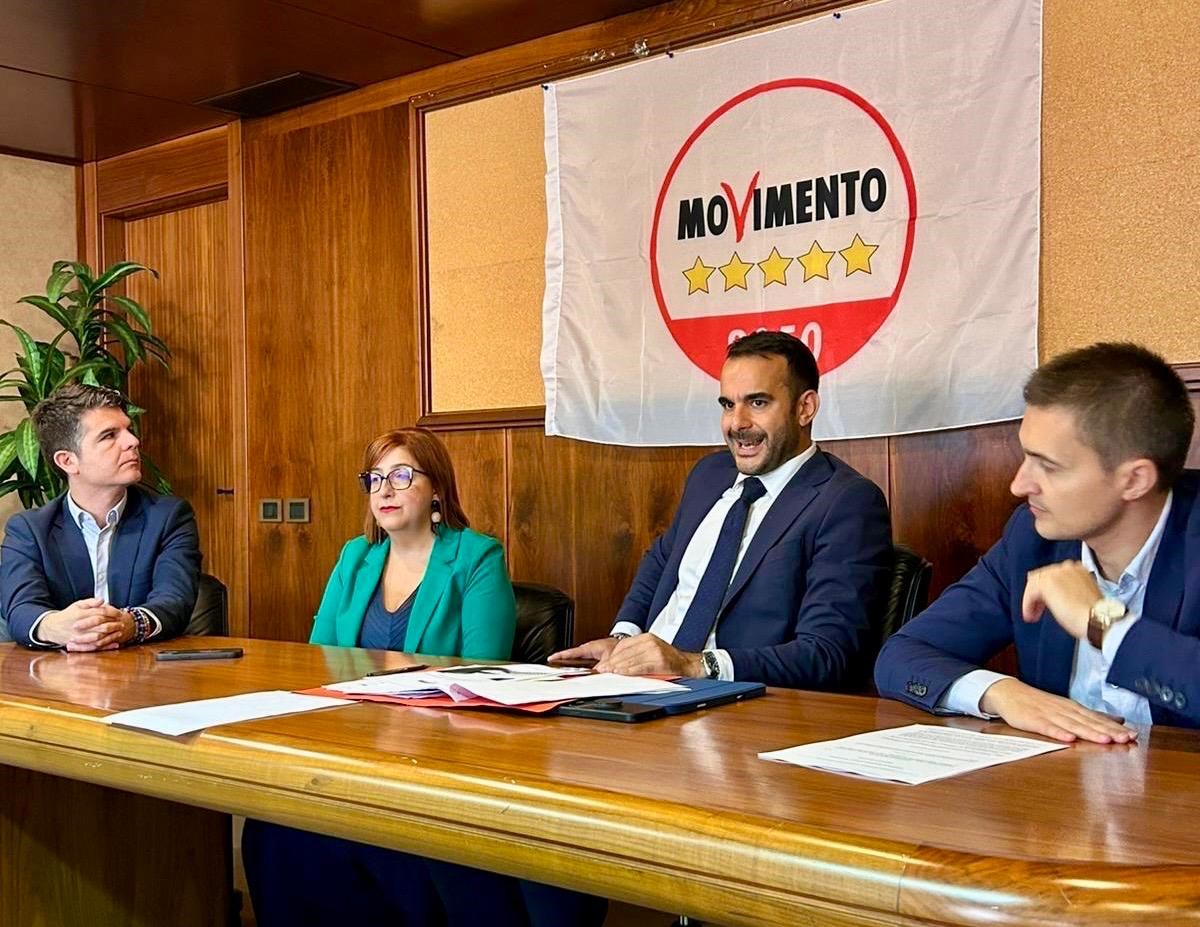 Salario minimo regionale. Solinas (M5s): “Nove euro l’ora e più tutele per i lavoratori sardi”