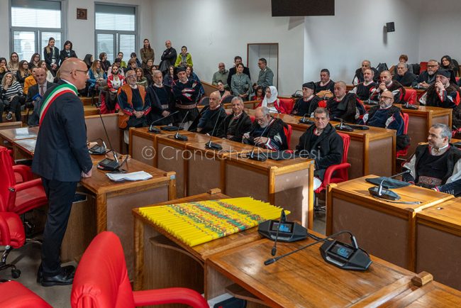 Consegna dei ceri votivi (foto S.Novellu)