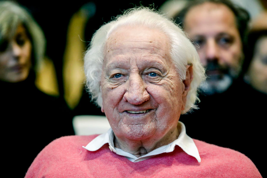 Addio al maestro della satira, è morto Giorgio Forattini