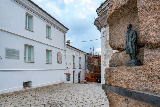 La casa natale di Sebastiano Satta (foto S.Novellu)