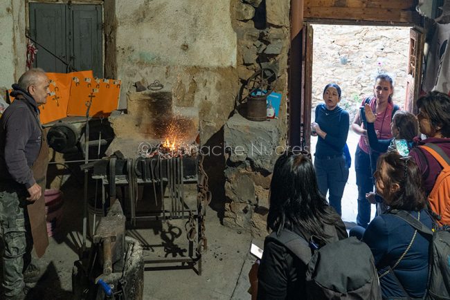 Lode', la fucina del fabbro (foto S.Novellu)
