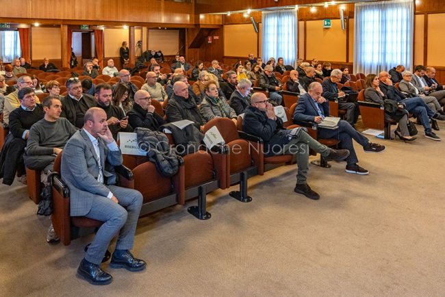 Nuoro, incontro sul Piano Trasporti Regionale (foto S.Novellu)