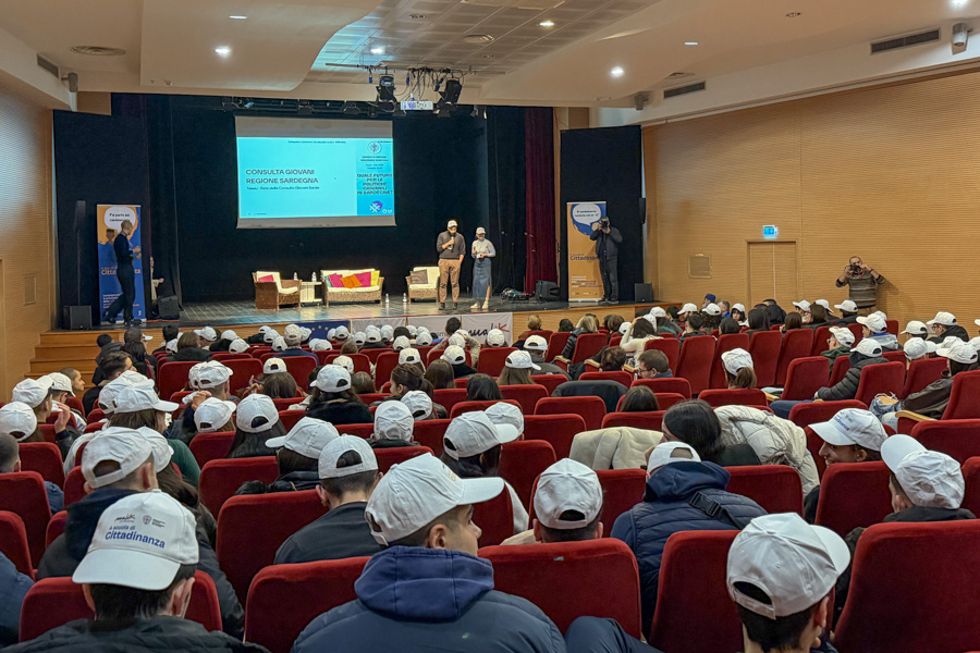 A scuola di cittadinanza: 300 studenti in Barbagia per l’Europa