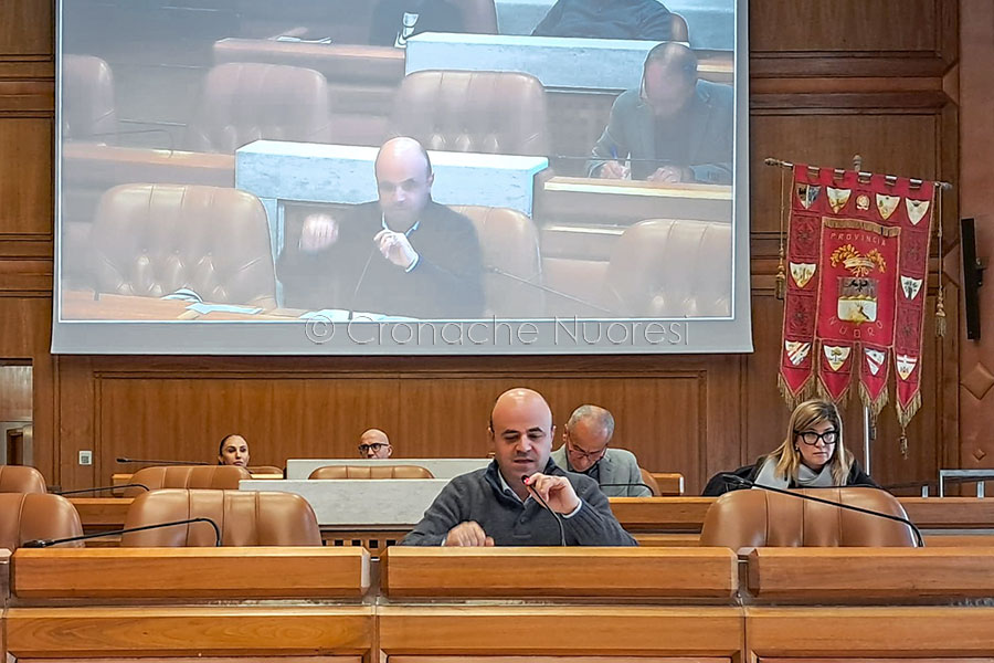 Provincia: approvato il piano Ciccolini tra scontro sui detenuti e sfide per il 2026