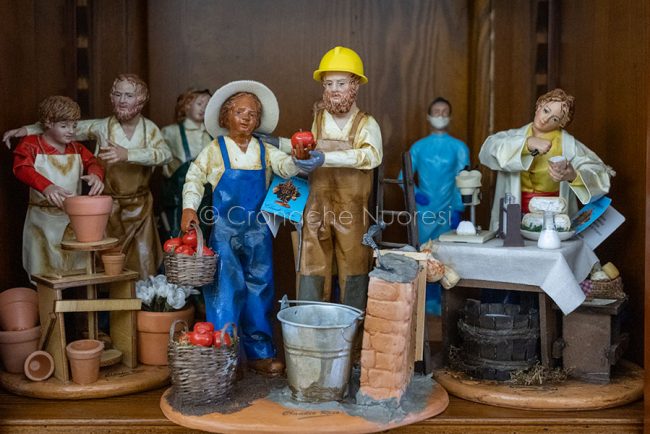 Le statuine di Coldiretti e Confartigianato (foto S.Novellu)