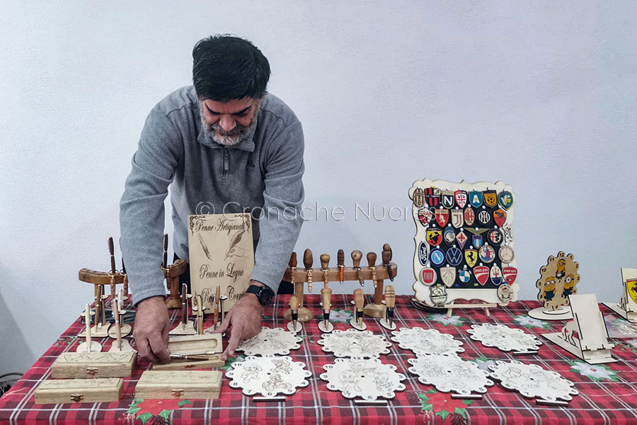 Nuoro. 13-23 dicembre: il ricordo di Laura La Croce nei mercatini dell’artigianato