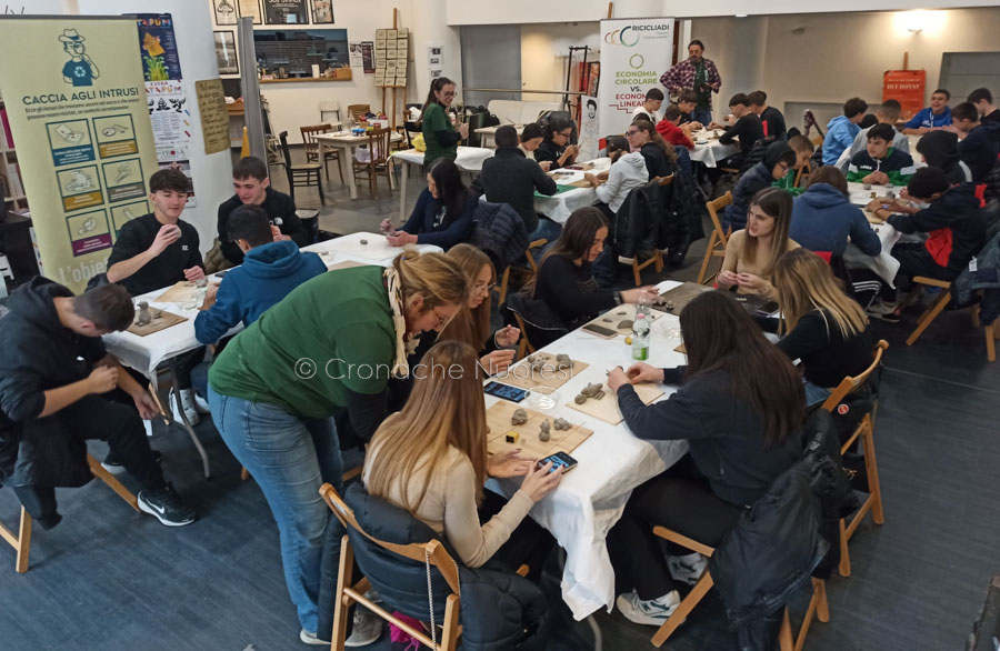 Successo di partecipazione alle Ricicliadi:  a Nuoro  550 giovani riflettono sul cambiamento climatico