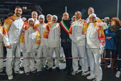 Tedofori nuoresi col sindaco Fenu (foto S.Novellu)