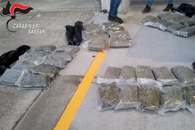 Una parte della cocaina sequestrata