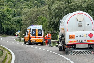 Uno dei mezzi coinvolti nell'incidente