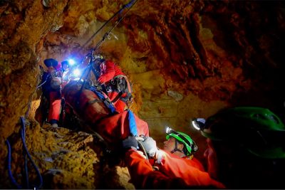 Esercitazione del Soccorso Alpino alla grotta Su Bentu