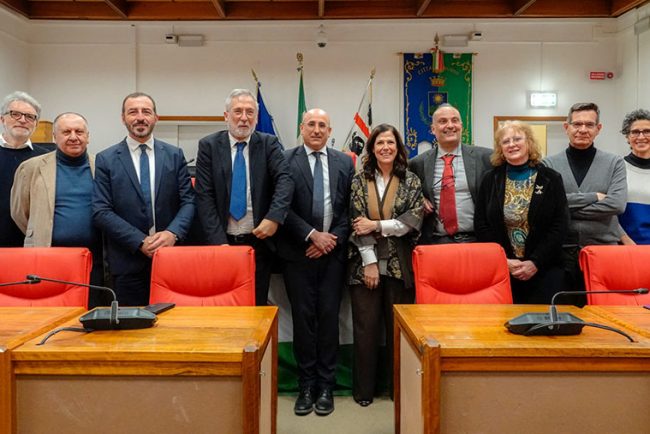 Firma dell'accordo tra Regione, Comune e INGV