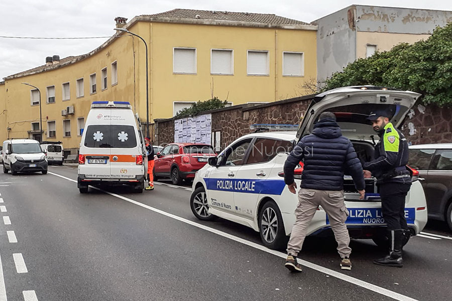 Nuoro. 92enne investita mentre attraversa fuori dalle strisce: è in codice rosso