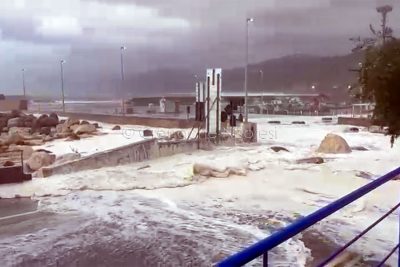 Mare in tempesta a Cala Gonone
