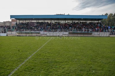 Spalti dello stadio Frogheri (foto S.Novellu)