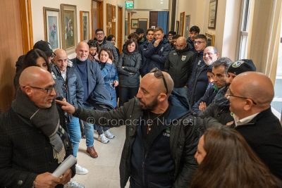 Un momento dell'incontro con la Nuorese (foto Novellu)