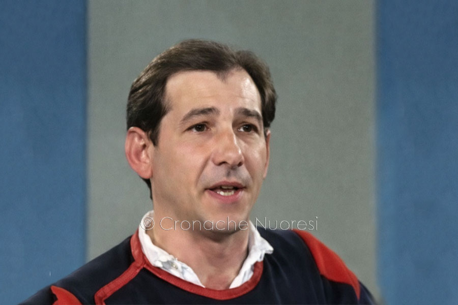 L’ultimo canto di Bartaleddu: Nuoro dice addio a Francesco Pintori – VIDEO